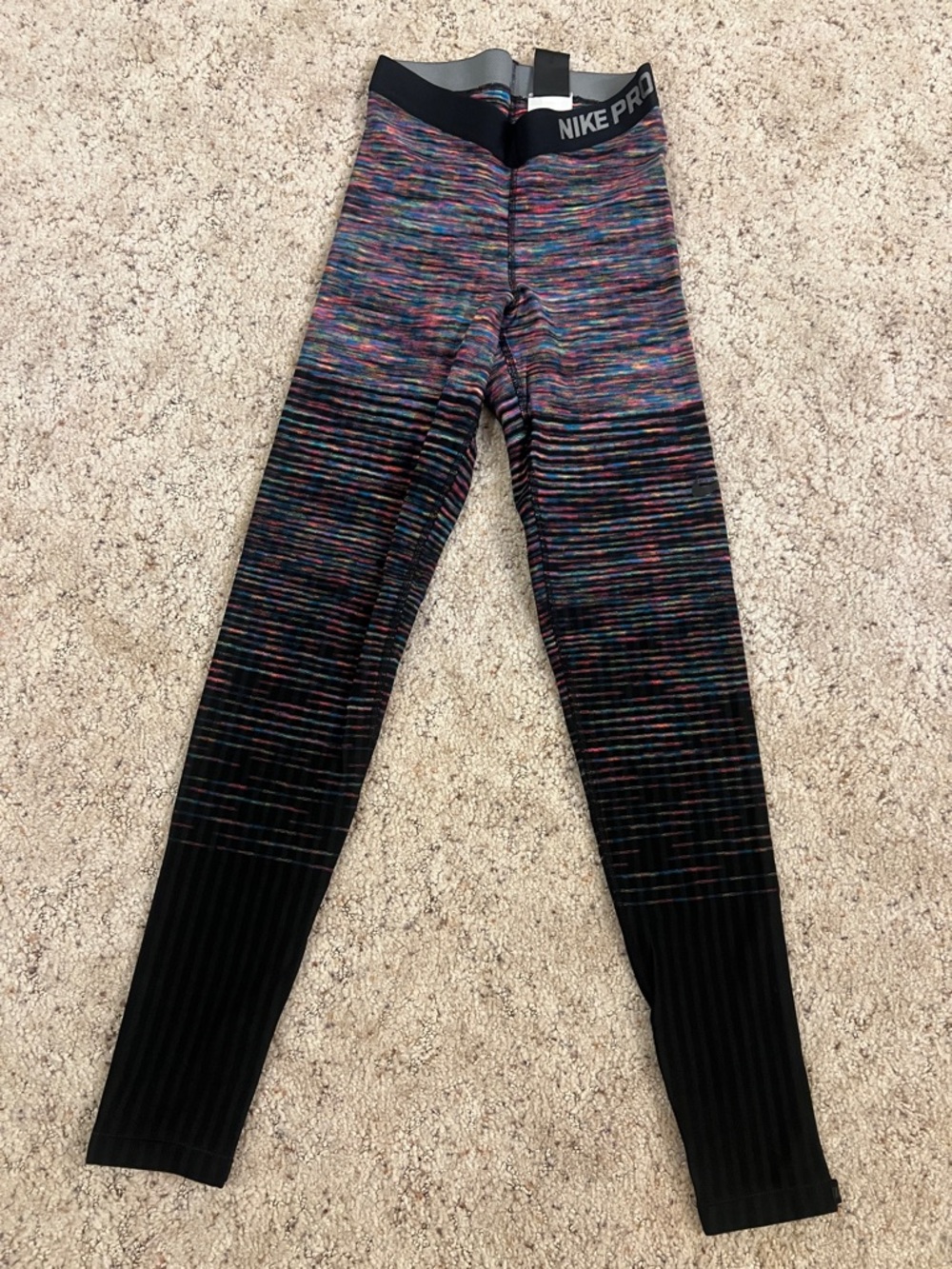 Nike Hyper Warm Multi-Color to Black Gradient Space-Dye Leggings size small